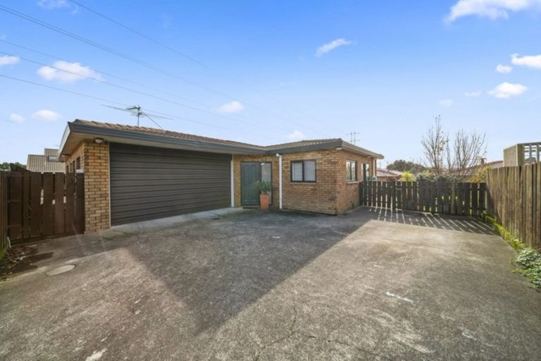 Photo of property in 12 Botanic View, Manurewa, Auckland, 2105