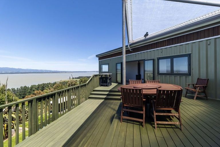 Photo of property in 54 Rotomanu Rise, Western Lake, Featherston, 5773