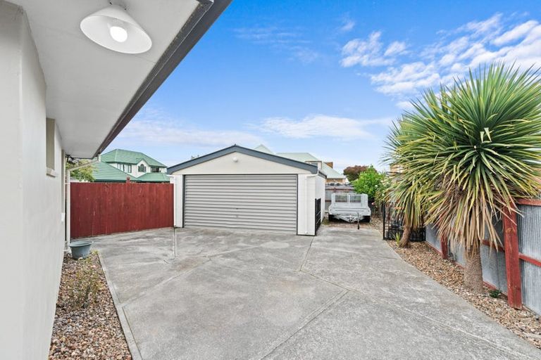 Photo of property in 6 Thompsons Road, Belfast, Christchurch, 8051