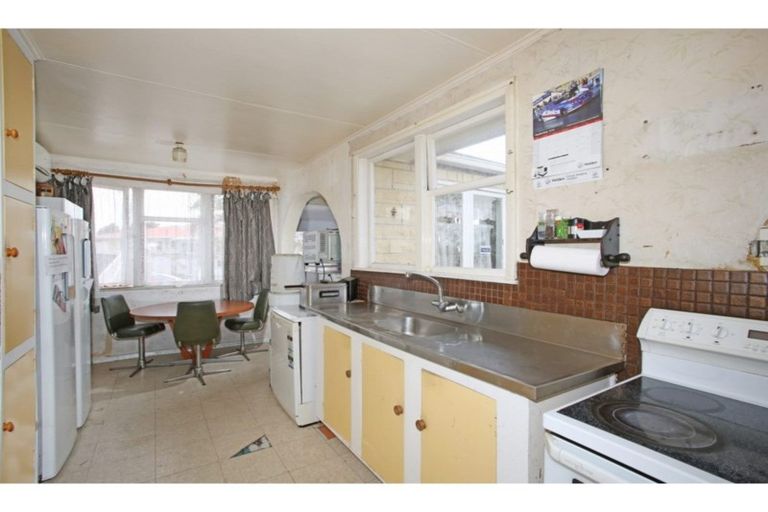 Photo of property in 5 Hooks Road, Manurewa, Auckland, 2102