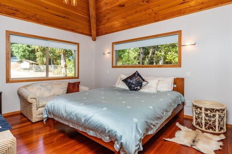 Photo of property in 467 Heatley Road, Whakapirau, Maungaturoto, 0583