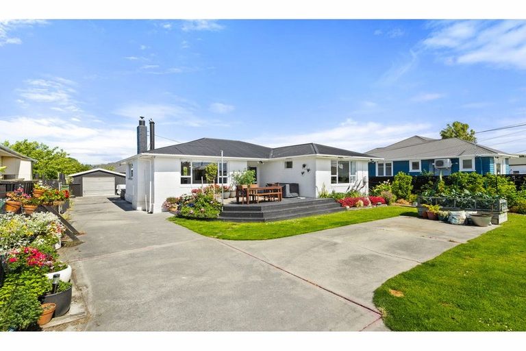 Photo of property in 72 Saint Johns Street, Woolston, Christchurch, 8062