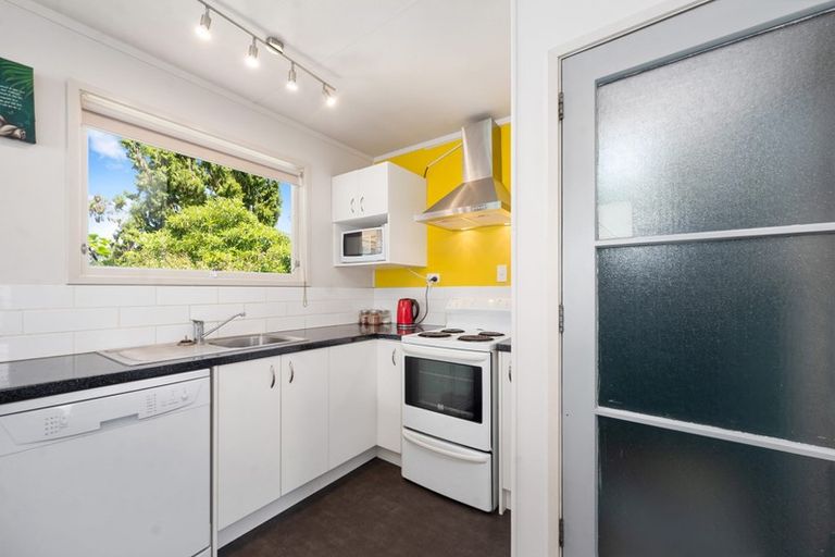Photo of property in 68 Alison Street, Mangakakahi, Rotorua, 3015