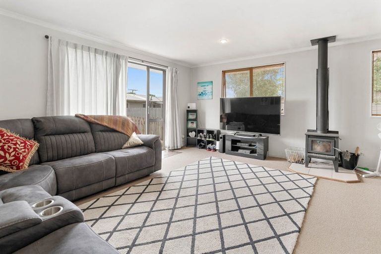 Photo of property in 18 Solway Crescent, Solway, Masterton, 5810