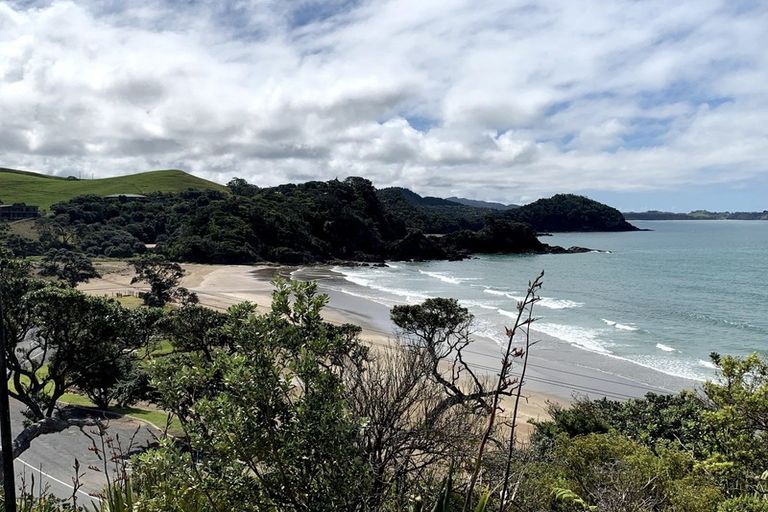 Photo of property in 1305b Matapouri Road, Matapouri, Whangarei, 0173