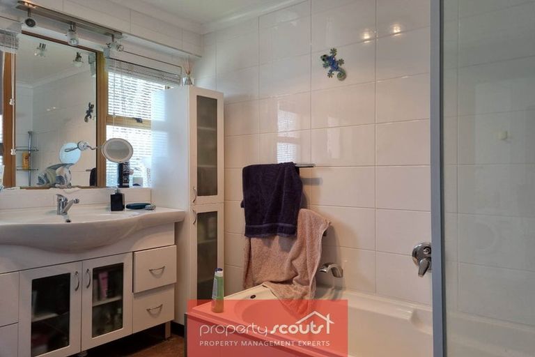 Photo of property in 41 Maratahu Street, Westown, New Plymouth, 4310