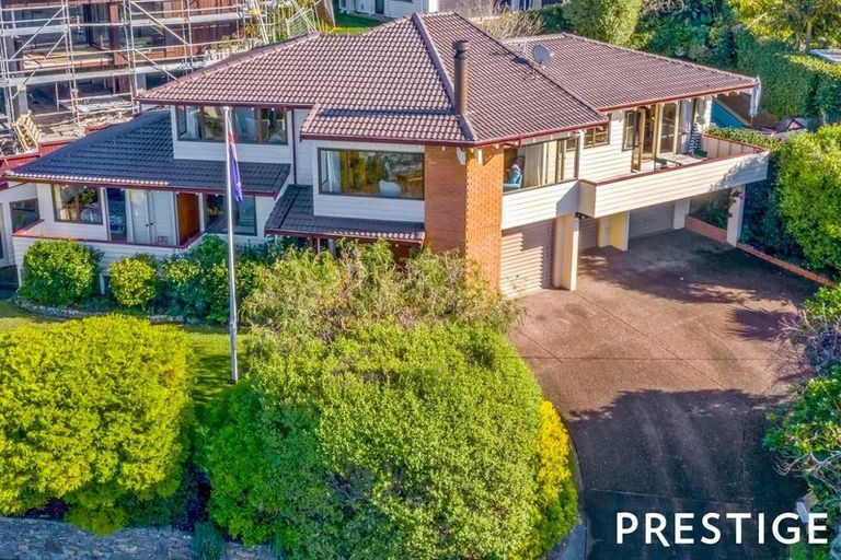 Photo of property in 7 Parr Terrace, Castor Bay, Auckland, 0620