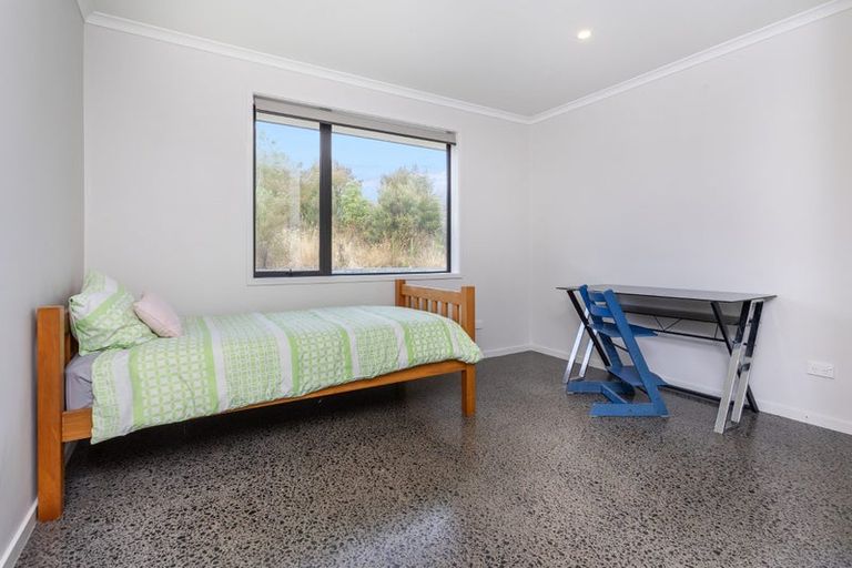 Photo of property in 103 Mcleod Road, South Head, Helensville, 0874