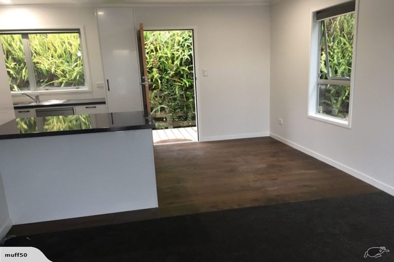 Photo of property in 153 Browns Bay Road, Browns Bay, Auckland, 0630