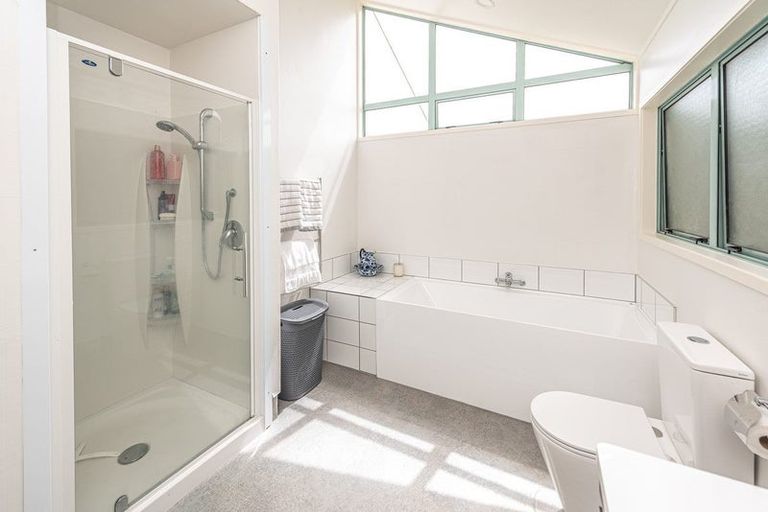 Photo of property in 17 Norfolk Drive, Otamatea, Whanganui, 4500