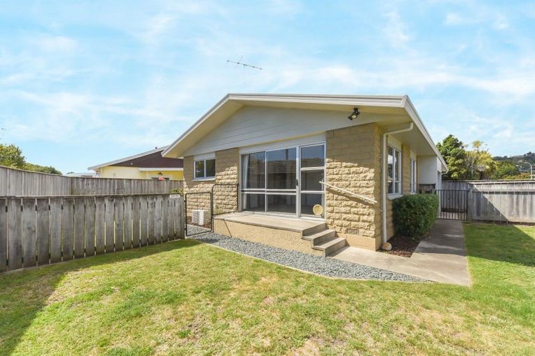 Photo of property in 3/132 Parkers Road, Tahunanui, Nelson, 7011