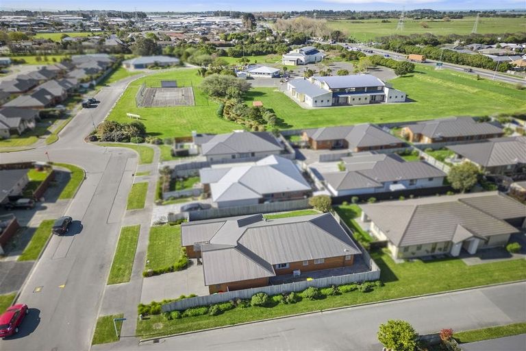 Photo of property in 72 St Lukes Street, Woolston, Christchurch, 8062