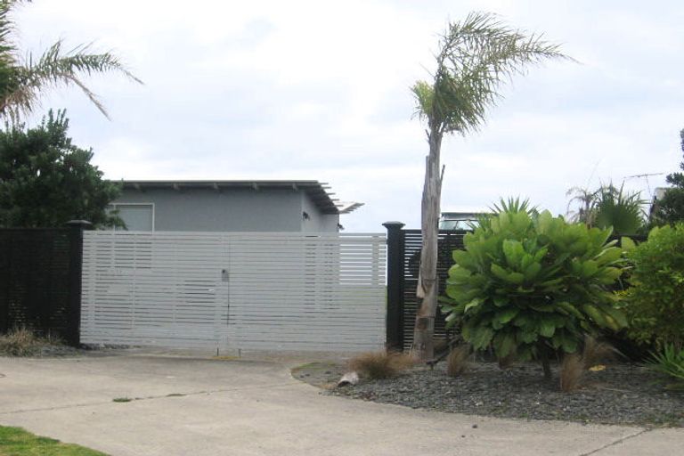 Photo of property in 116 Totara Place, Matarangi, Whitianga, 3592