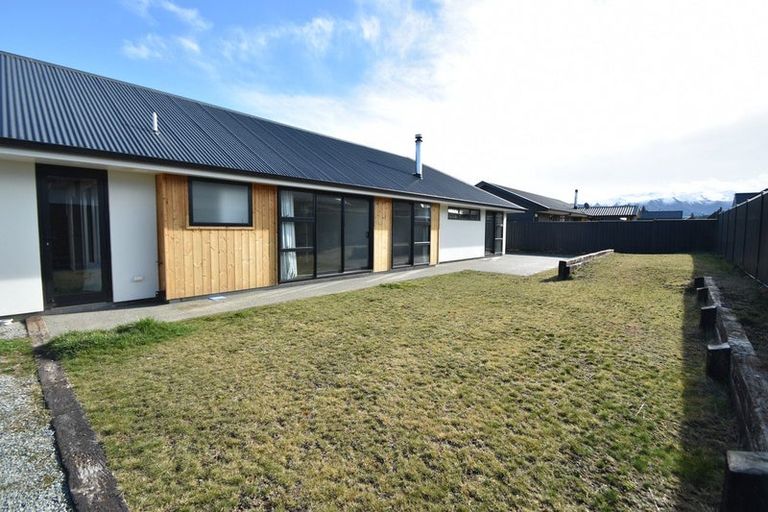 Photo of property in 8 Jack Adamson Drive, Twizel, 7901