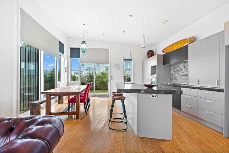 Photo of property in 26 Sunset Drive, Baylys Beach, Dargaville, 0377