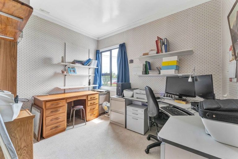 Photo of property in 39 Lismore Street, Strandon, New Plymouth, 4312