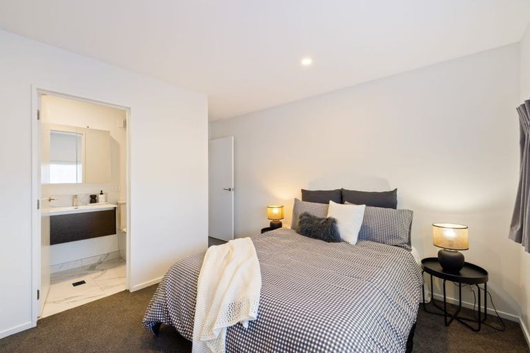 Photo of property in 4/28 Deloraine Street, Somerfield, Christchurch, 8024