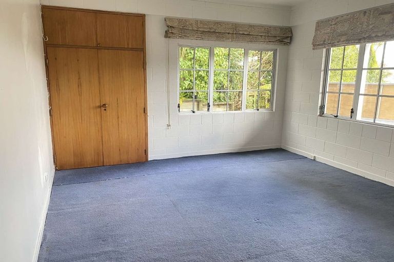 Photo of property in 89c Poplar Grove, Whalers Gate, New Plymouth, 4310