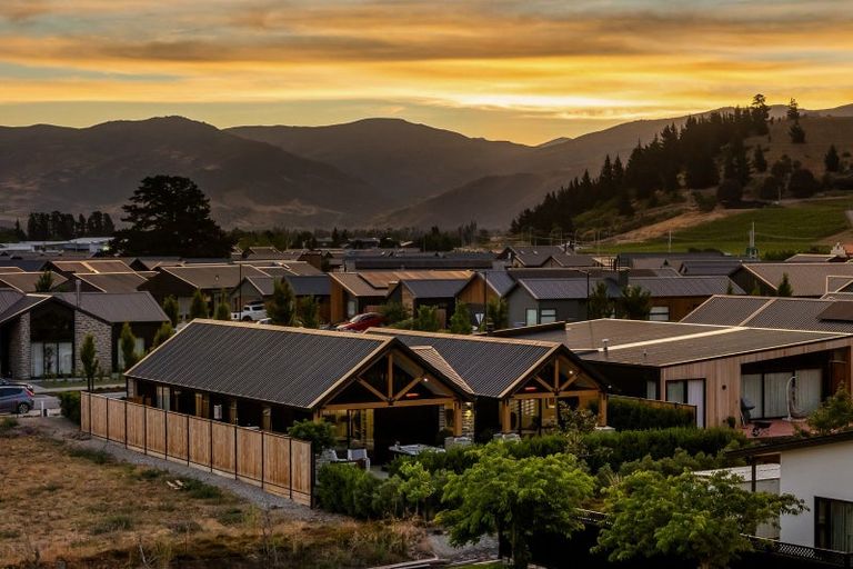 Photo of property in 37 Magnum Drive, Cromwell, 9310