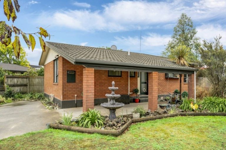 Photo of property in 17 Rintoul Place, Brightwater, 7022