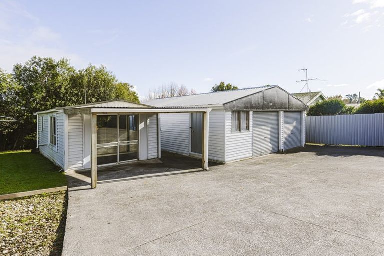 Photo of property in 877 Papakura-clevedon Road, Papakura, 2582