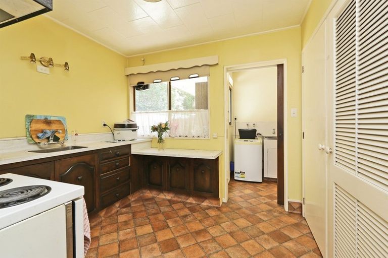 Photo of property in 1/505b Southland Road, Hastings, 4122