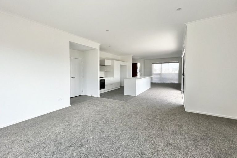 Photo of property in 64 Nugget Avenue, Hobsonville, Auckland, 0616