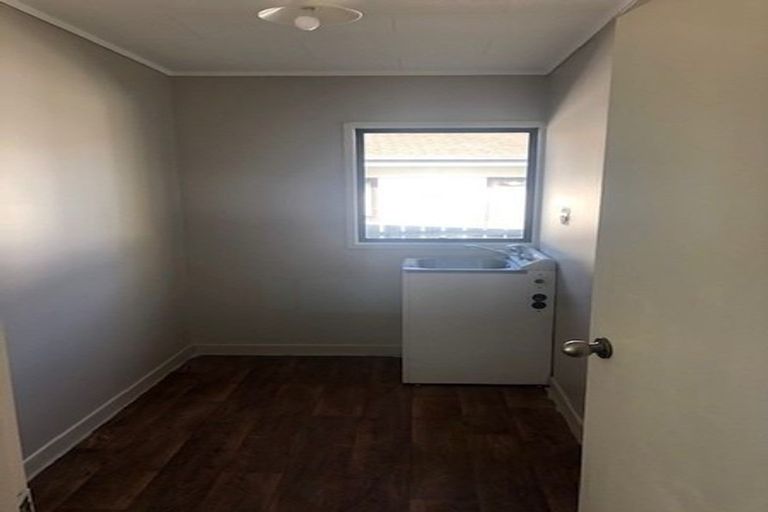 Photo of property in 15a Secretariat Place, Randwick Park, Auckland, 2105