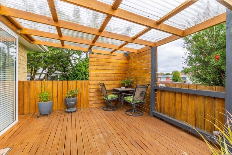 Photo of property in 2/16 Anaru Street, Raumati Beach, Paraparaumu, 5032