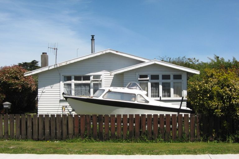 Photo of property in 12 Ballance Street, Westport, 7825