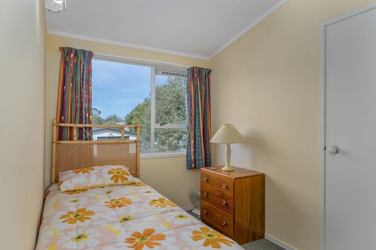 Photo of property in 20 Hardy Place, Cooks Beach, Whitianga, 3591