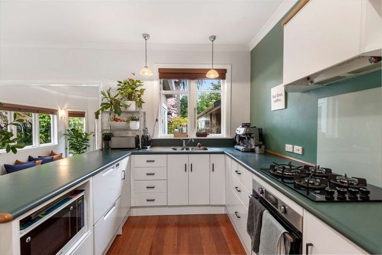 Photo of property in 277 Park Road, Hokowhitu, Palmerston North, 4410