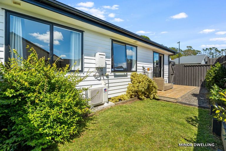 Photo of property in 13 Pukemarino Road, Waimauku, 0812