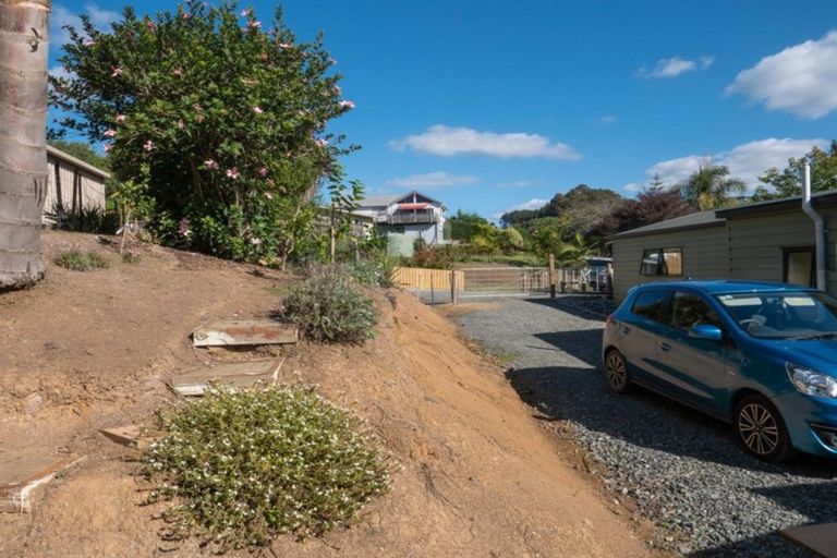 Photo of property in 23 Paradise Road, Coopers Beach, 0420