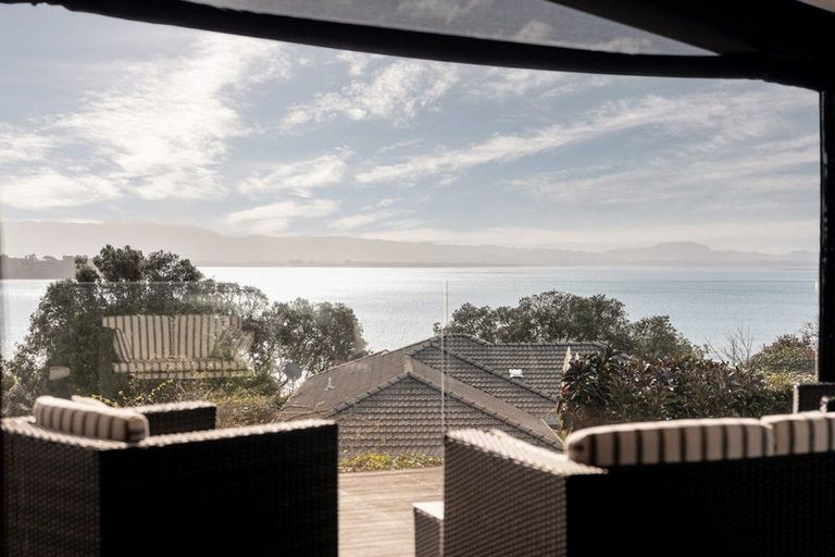 Photo of property in 82 Hamurana Road, Omokoroa, 3114