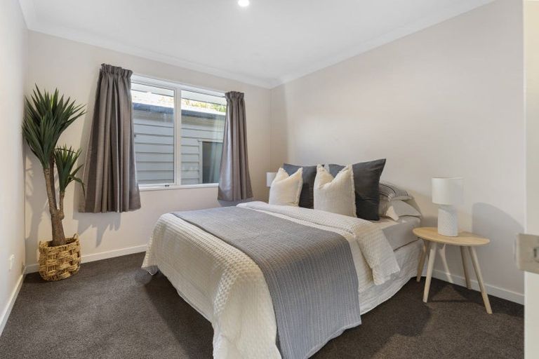 Photo of property in 140 Palmers Road, New Brighton, Christchurch, 8083