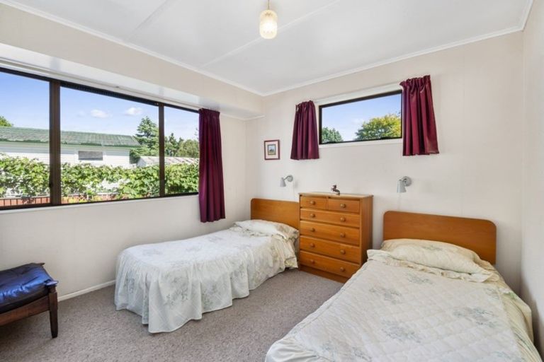 Photo of property in 16 Patikura Place, Turangi, 3334