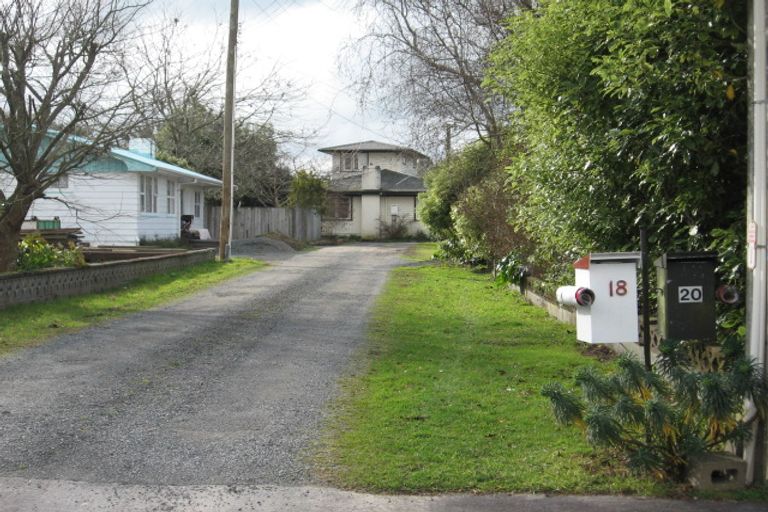 Photo of property in 18 Panair Crescent, Hillcrest, Hamilton, 3216