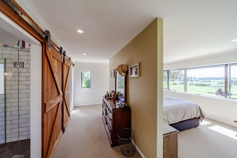Photo of property in 239 Maharakeke Road, Waipukurau, 4281