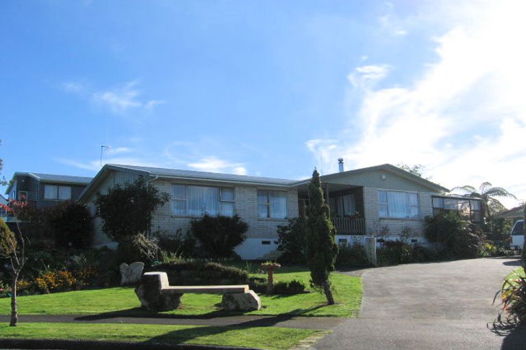 Photo of property in 7 Rangeview Place, Feilding, 4702