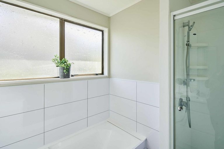 Photo of property in 2 Gainsborough Grove, Belmont, Lower Hutt, 5010