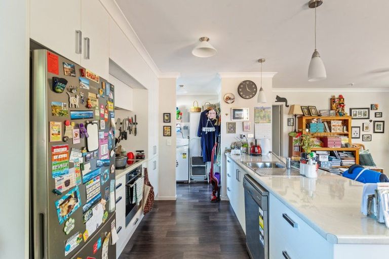 Photo of property in 2/14 Omata Road, Westown, New Plymouth, 4310