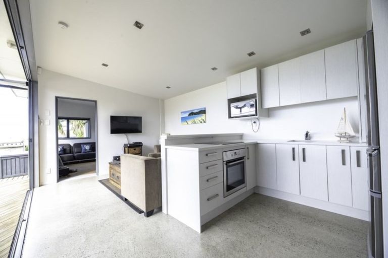 Photo of property in 63 Martin Road, Whangaruru, Hikurangi, 0184