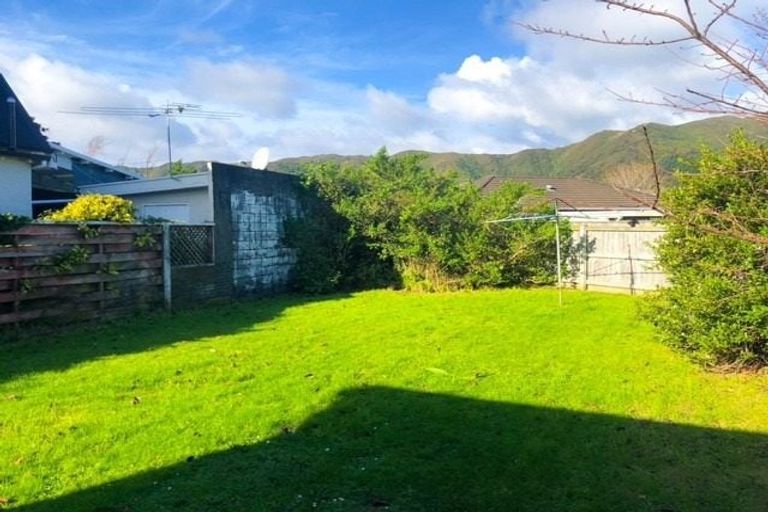 Photo of property in 83 Cambridge Terrace, Waterloo, Lower Hutt, 5011