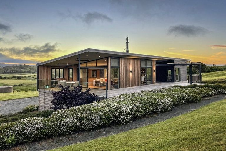 Photo of property in 67 Mclean Road, Waipu, 0582