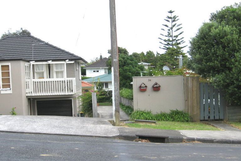 Photo of property in 1/34 Selwyn Crescent, Forrest Hill, Auckland, 0620