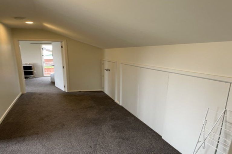 Photo of property in 204 Avonhead Road, Avonhead, Christchurch, 8042