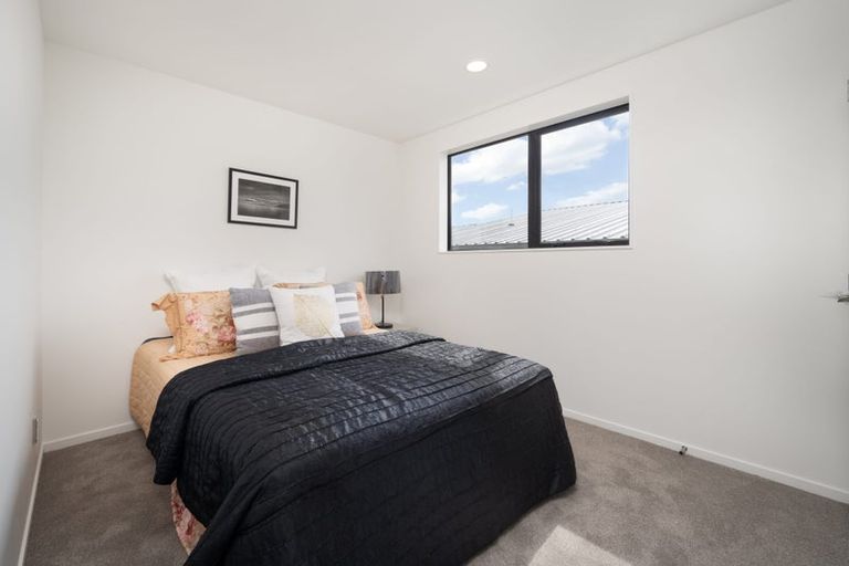 Photo of property in 5a Frontier Lane, Flat Bush, Auckland, 2019