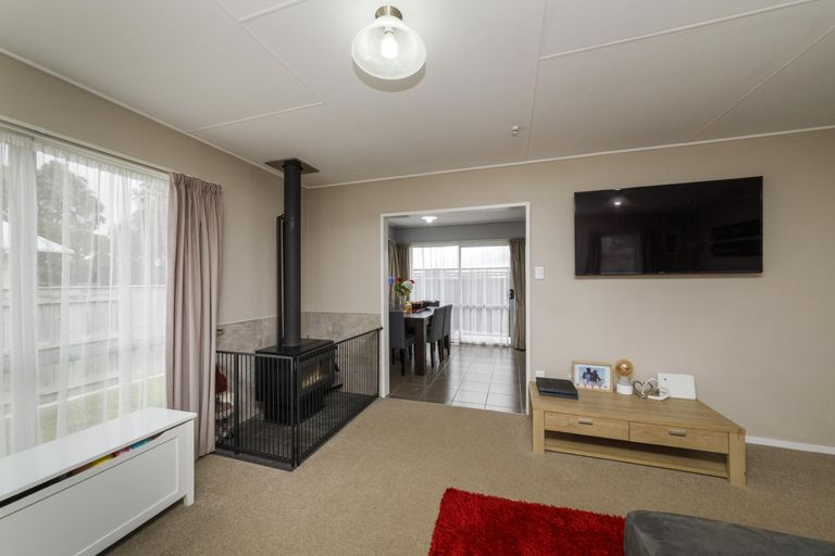 Photo of property in 8 Kaimanawa Street, Kelvin Grove, Palmerston North, 4414