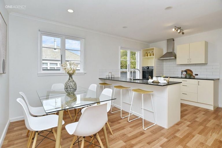 Photo of property in 38 Quinns Road, Shirley, Christchurch, 8013